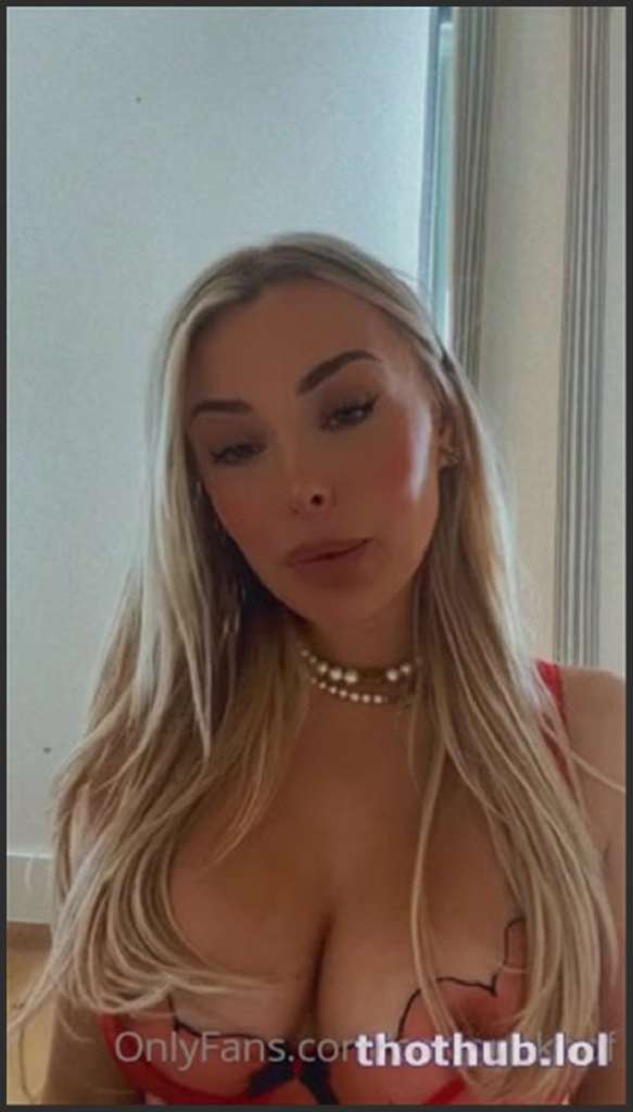Corinna Kopf Arschloch extrem gedehnt und gefickt