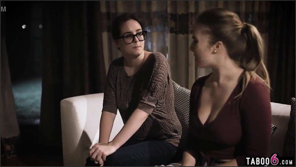 Lena Paul Luder lässt sich von einem BBC die Kehle ficken