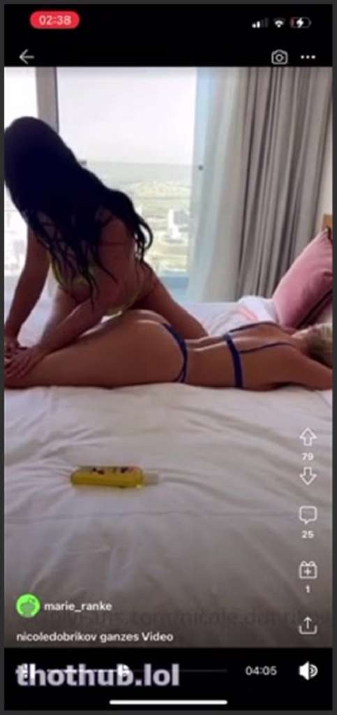Nicole Dobrikov das dunkelhaarige Girl gefickt