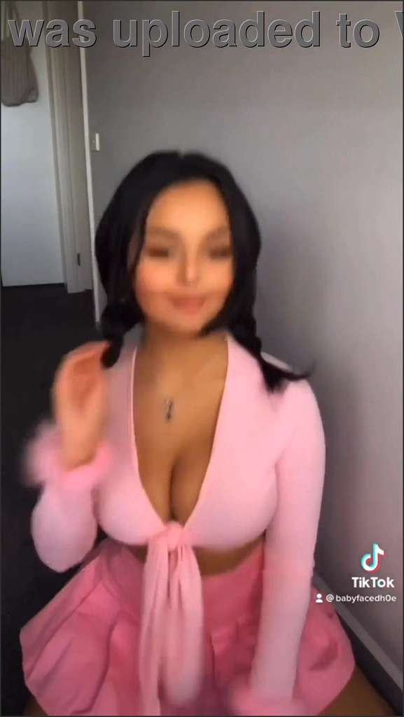 Tiktok wichsen sich noch die Fotze