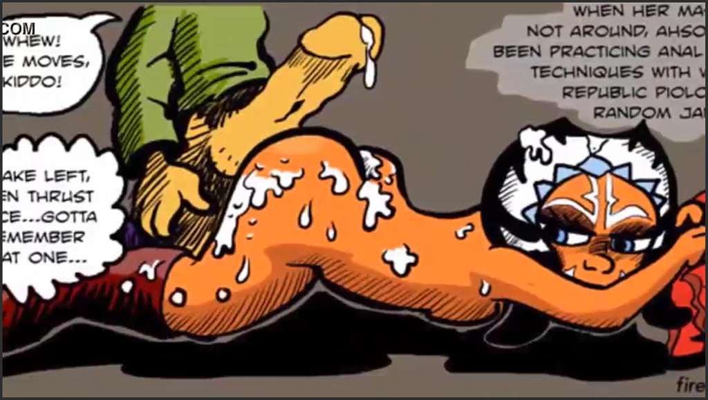 Ahsoka Tano es sich in Nahtnylons vor der Cam